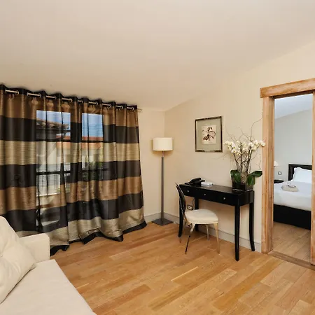 Hotell Le Pinarello 4*