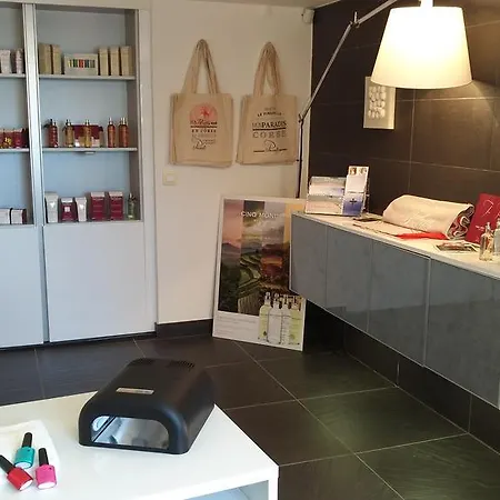 Le Pinarello Hotel 4*